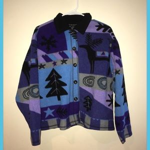 EXTREMELY comfortable jacket/sweater!!